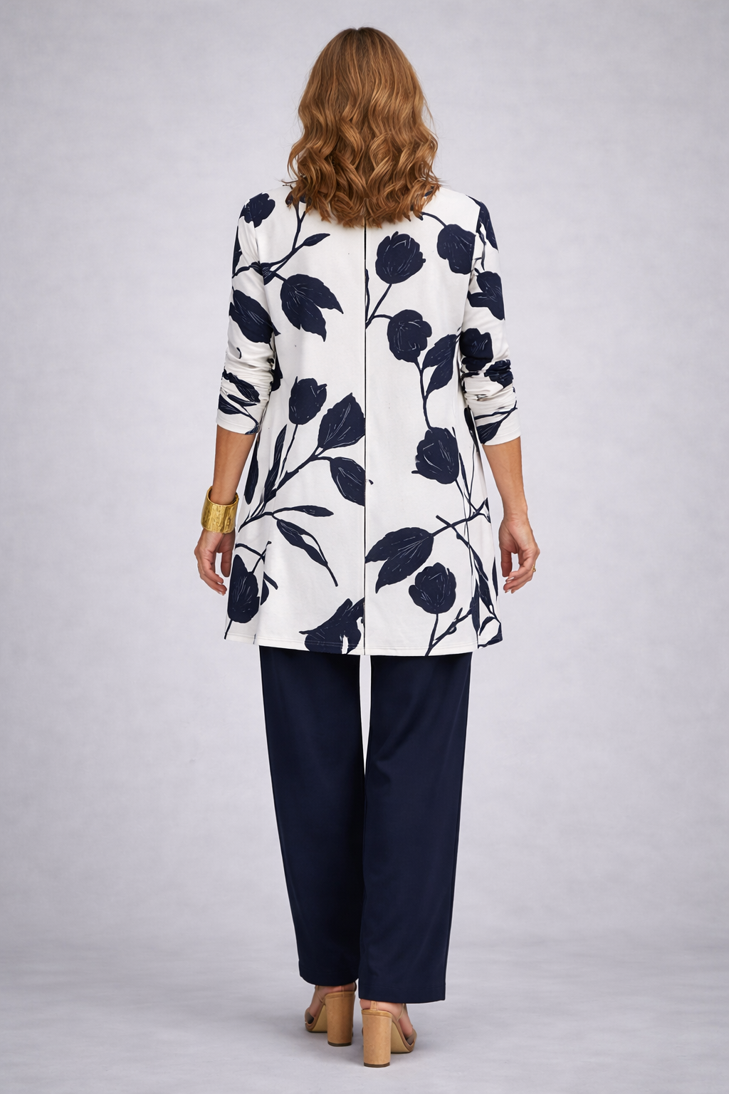 Conjunto de Tres Piezas · Azul y Blanco de Sira Montero