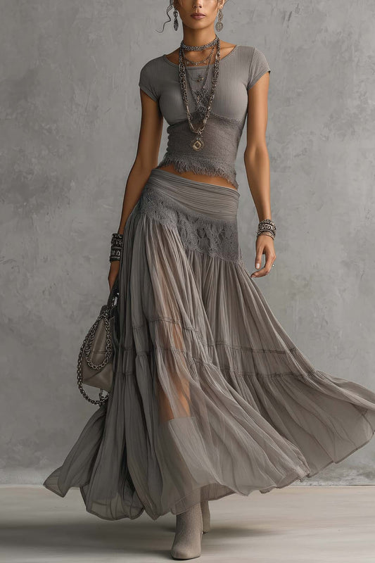 Conjunto de top de encaje y falda plisada - Gris