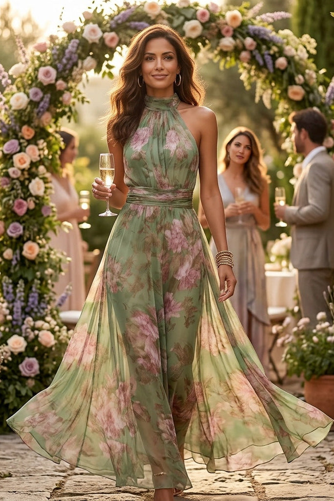 Vestido largo de gasa floral con cuello halter - Rosa