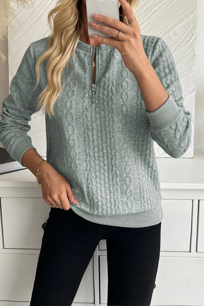Sudadera texturizada con cremallera de Sira Montero