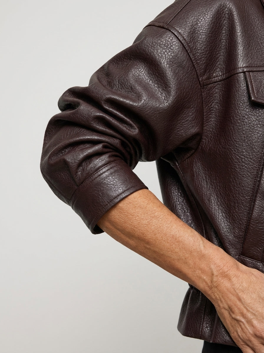 Chaqueta de Ante Sintético con Cordón Ajustable de Sira Montero