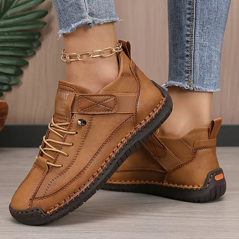 Zapatillas slip-on con suela amortiguadora de Sira Montero