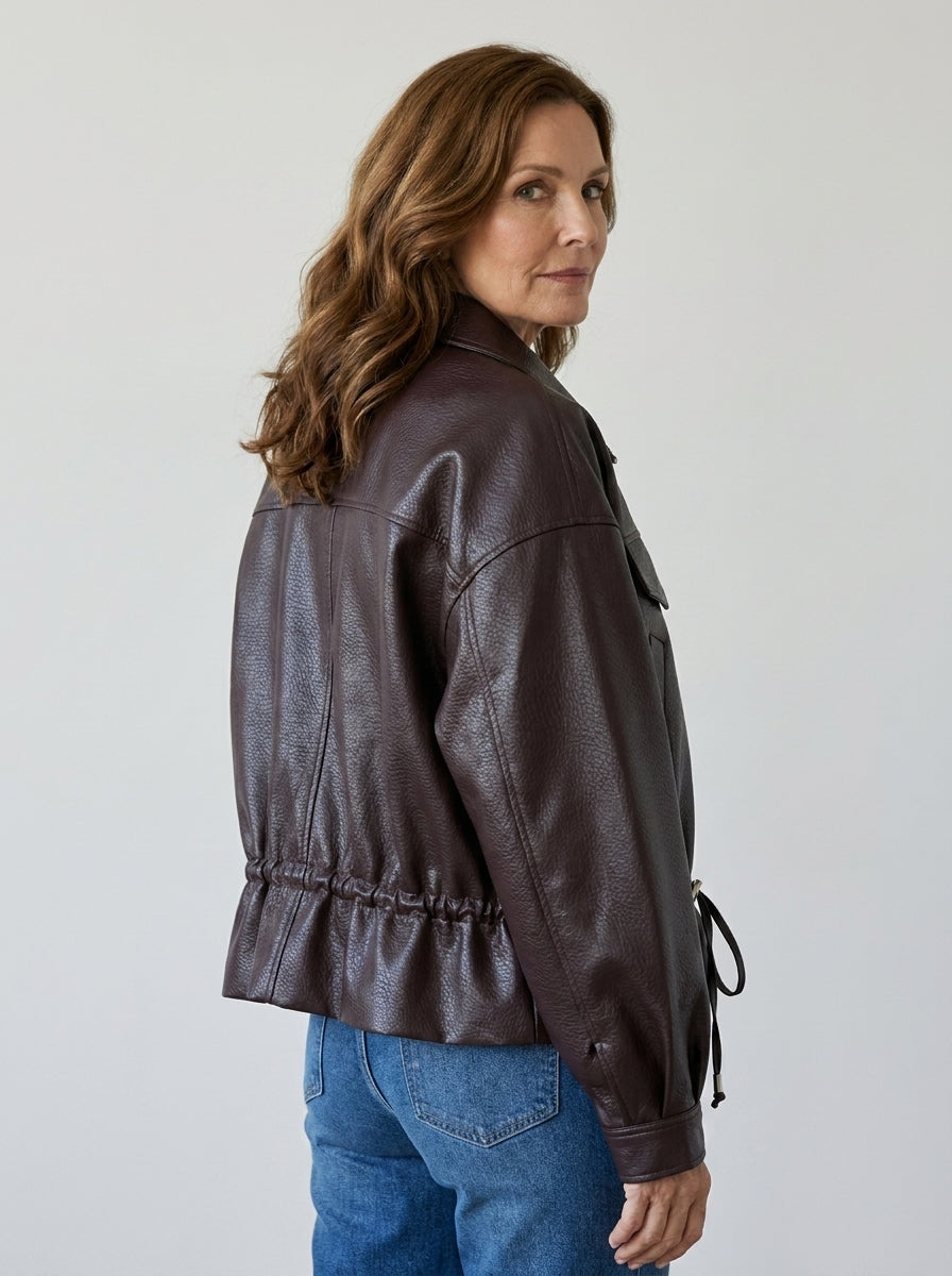 Chaqueta de Ante Sintético con Cordón Ajustable de Sira Montero