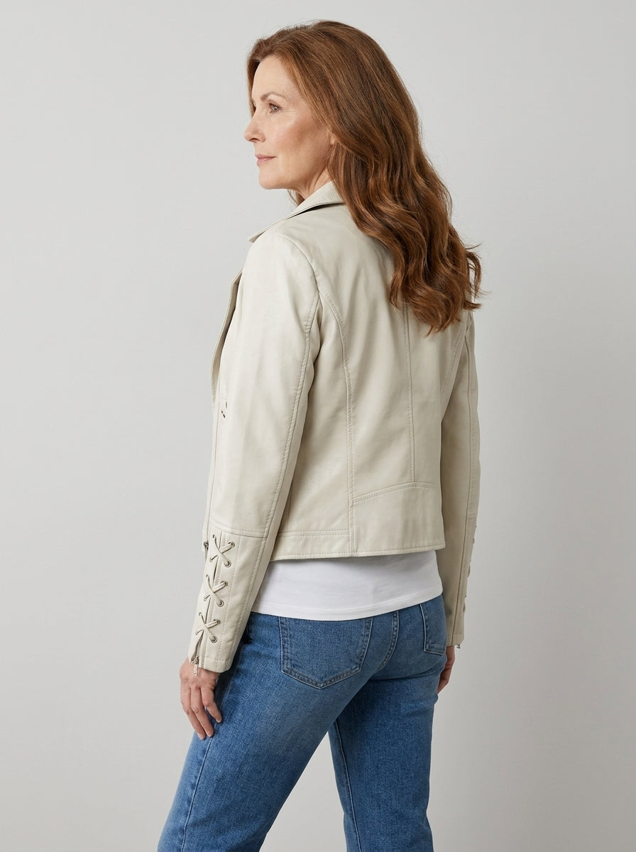 Chaqueta de Polipiel con Cremalleras Decorativas de Sira Montero