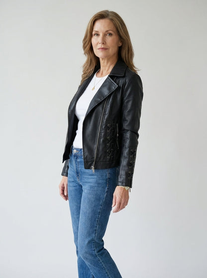 Chaqueta de Polipiel con Cremalleras Decorativas de Sira Montero
