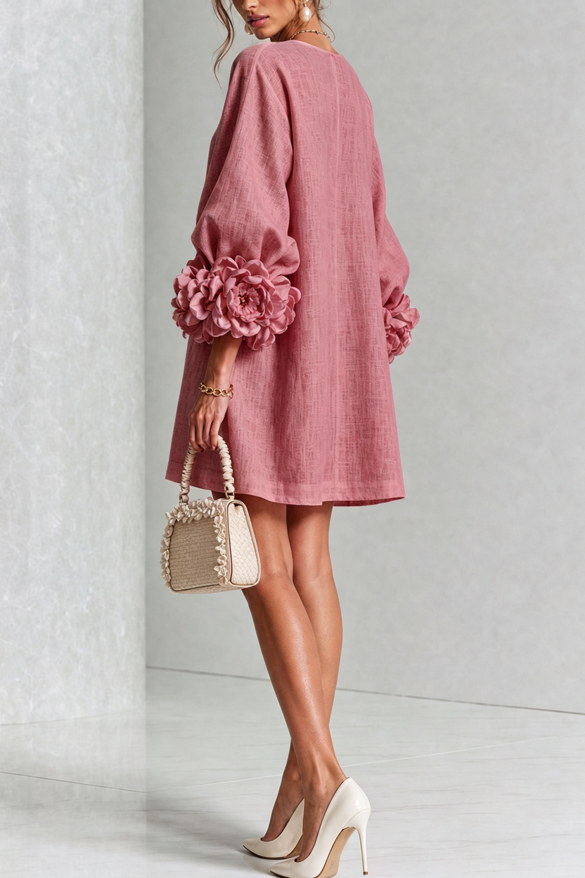 SIRA MONTERO | Vestido mini de lino con puños anudados y botones florales - Rosa antiguo