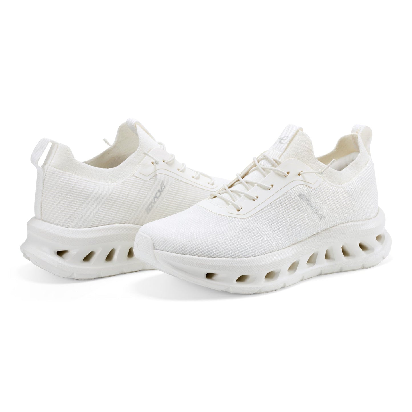 Denise Austin Reese EMOVE Sneakers