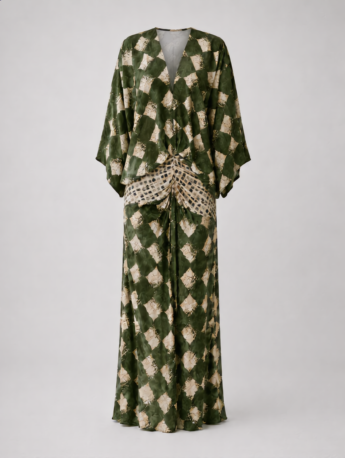 Vestido largo de mosaico con mangas kimono de Sira Montero