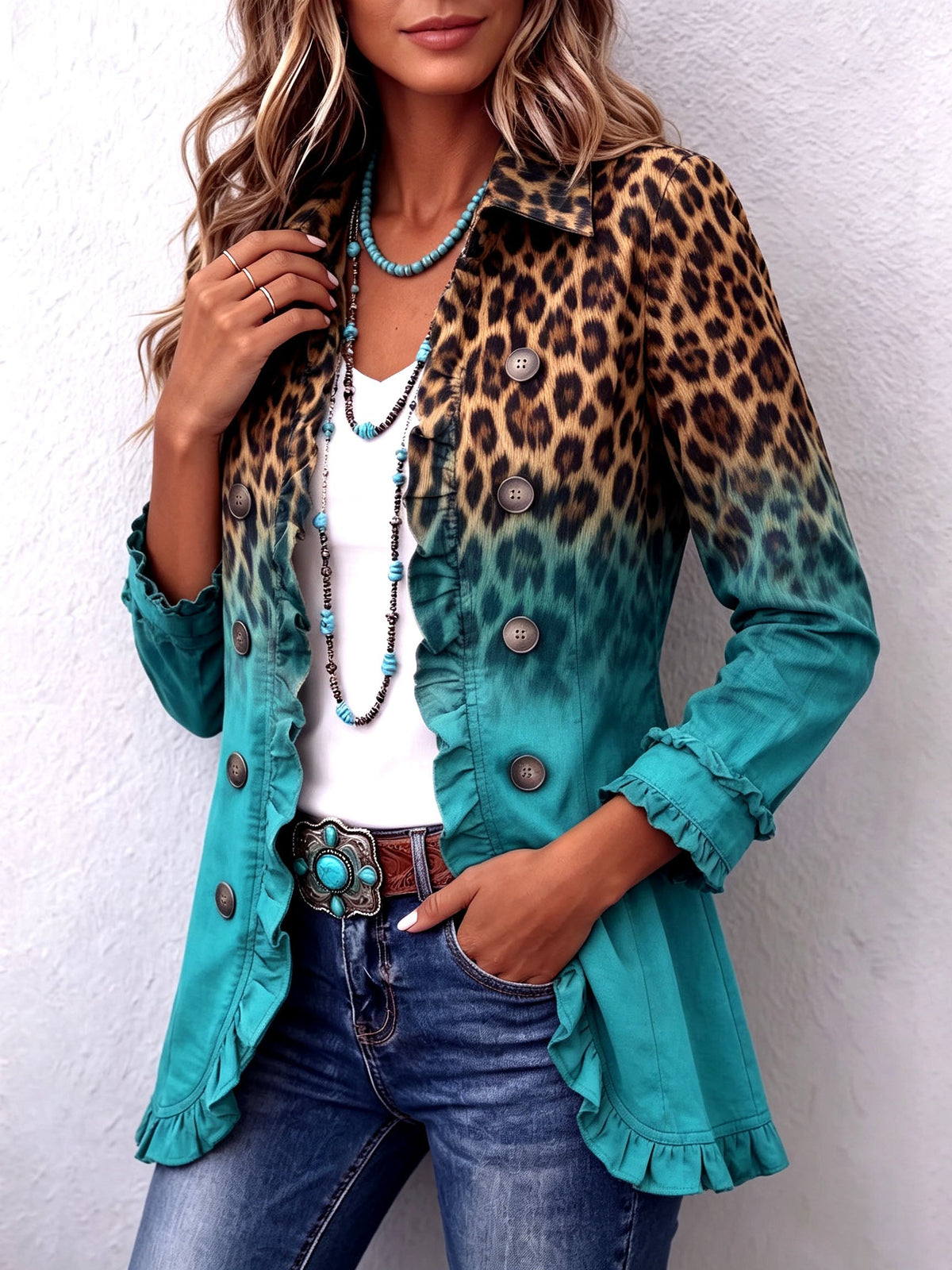 Chaqueta Blazer de Leopardo Degradado con Volantes de Sira Montero