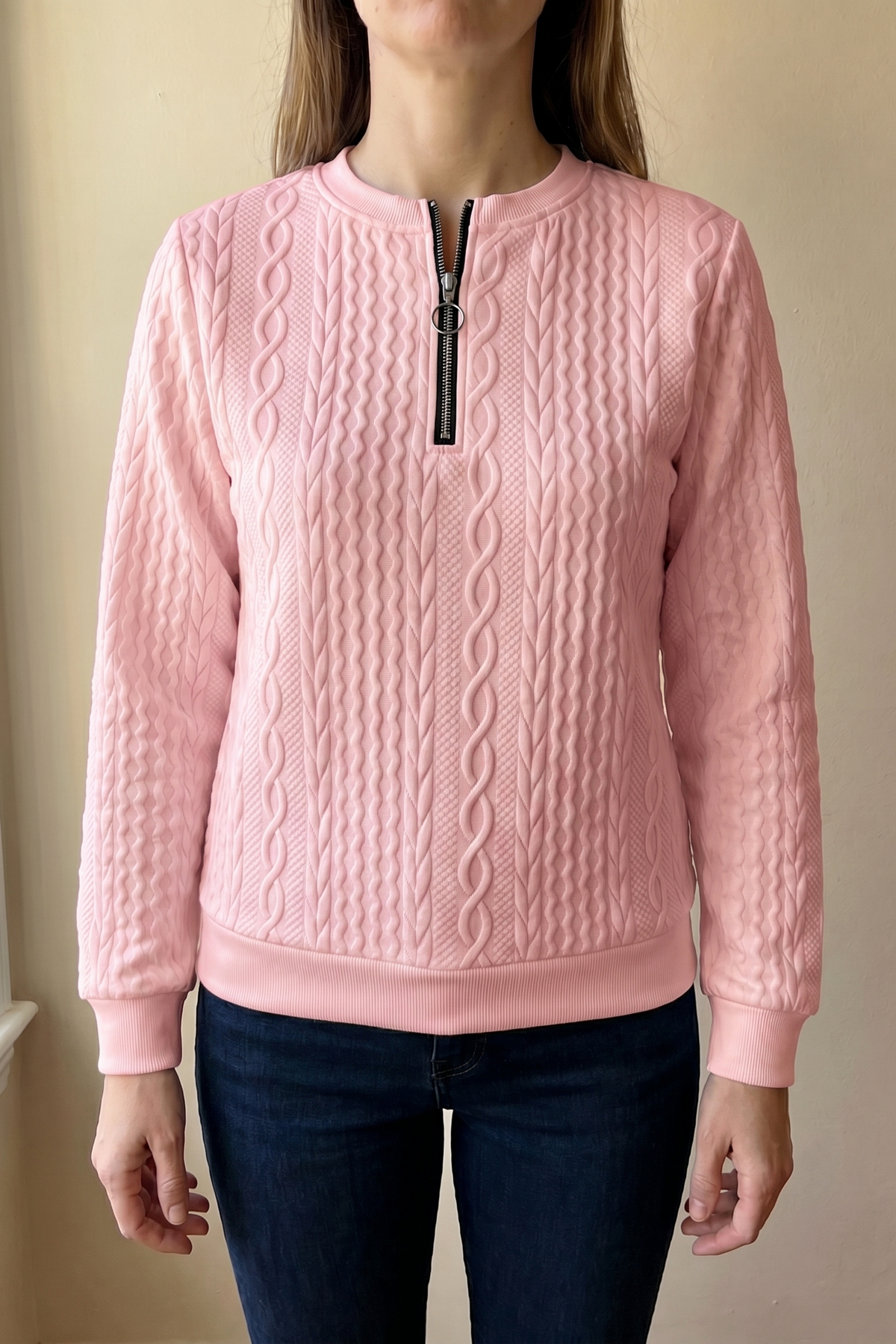Sudadera texturizada con cremallera de Sira Montero